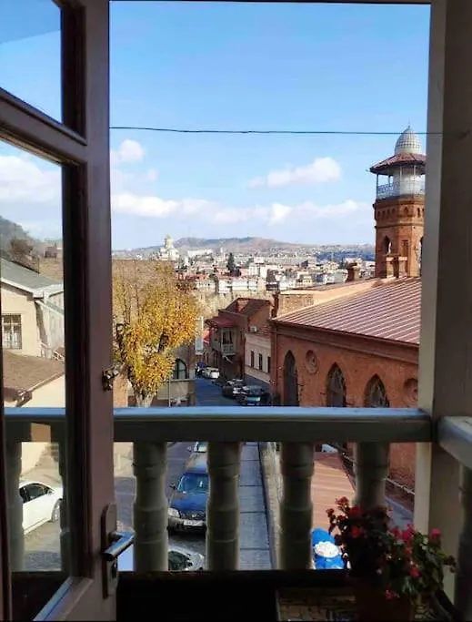 트빌리시 Flat Near The Botanical Garden 아파트 조지아
